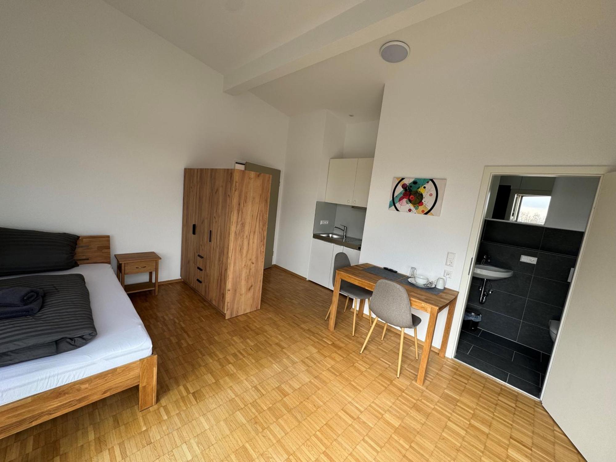 Pension Schweizer Laupheim Exterior foto
